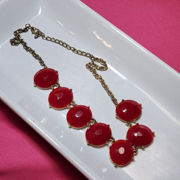 Red Statement Costume Chunky Necklace Necklace - Picture 1 of 5